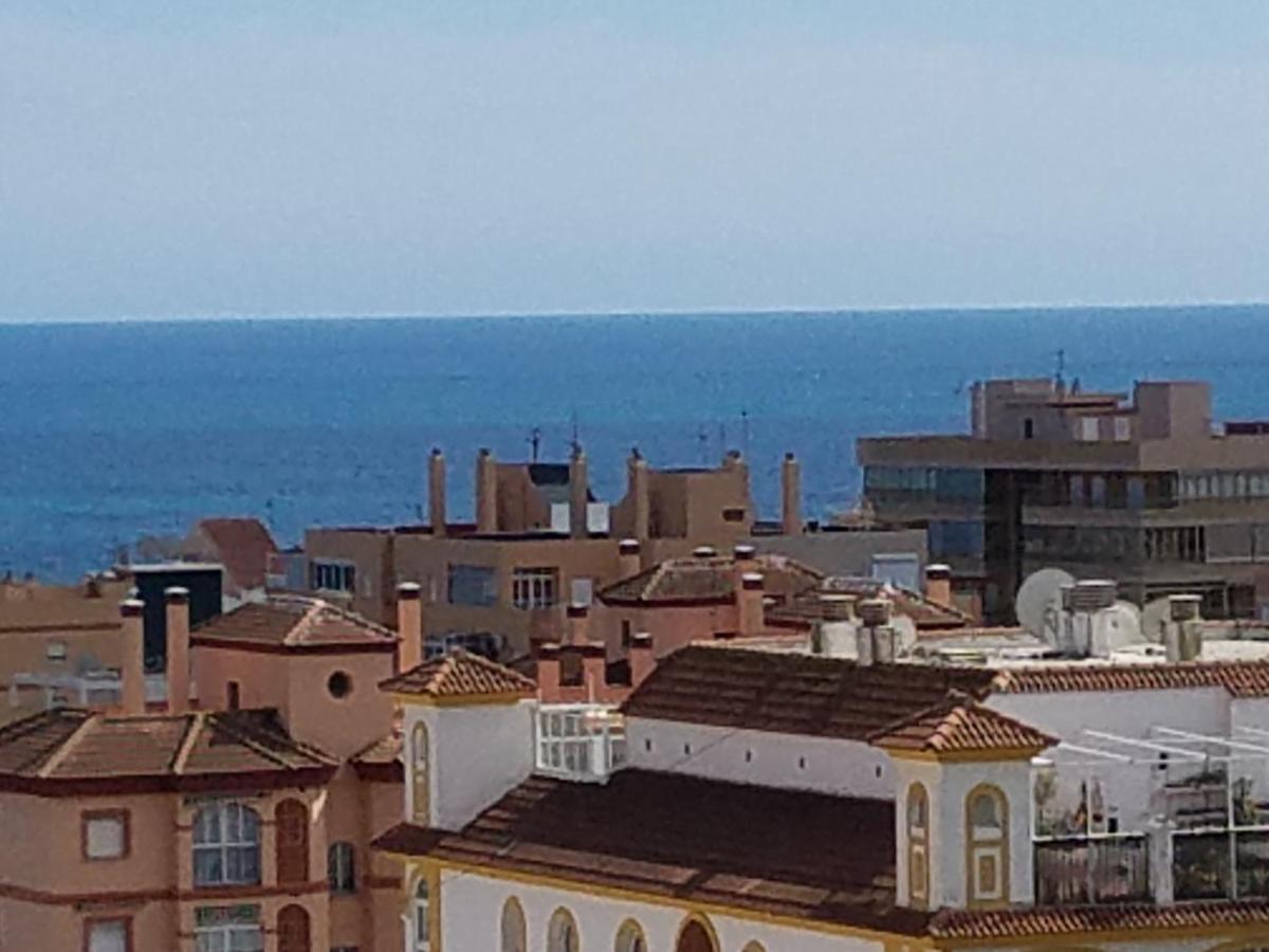 Apartamento Con Vista Al Mar Hotel ฟูเอนฮิโรลา ภายนอก รูปภาพ